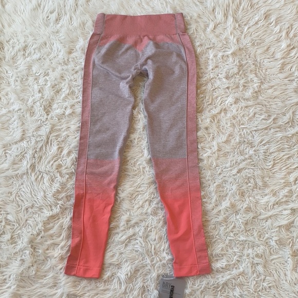 NWT Gymshark Amplify Seamless leggings taupe peach coral Small - Picture 9 of 13